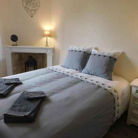 サルラ・ラ・カネダ La Gabiniere Bed & Breakfast エクステリア 写真